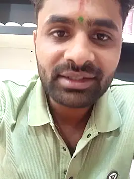 Snapshot of play_bunny19 chatting on 6, 5, 2026 play bunny19 online show from 6, 5, 2026