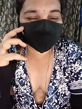 Snapshot of maduri__ chatting on 19, 7, 2026 maduri online show from 19, 7, 2026