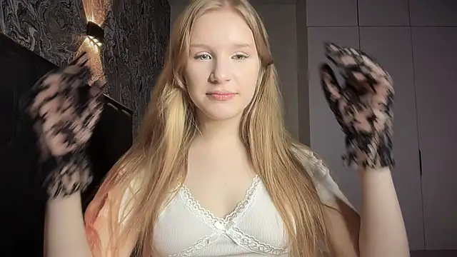 Snapshot of Kristy_mysti chatting on 22, 12, 2025 Kristy mysti online show from 22, 12, 2025