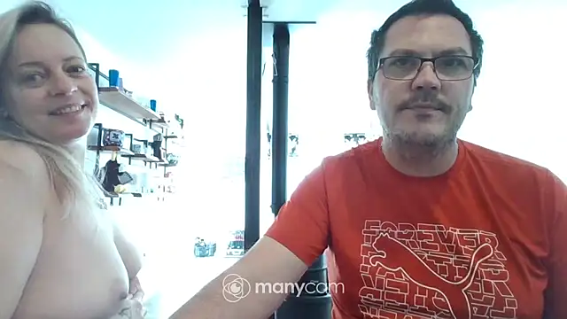 Miss-Chupagirly online show from 4, 2, 2026