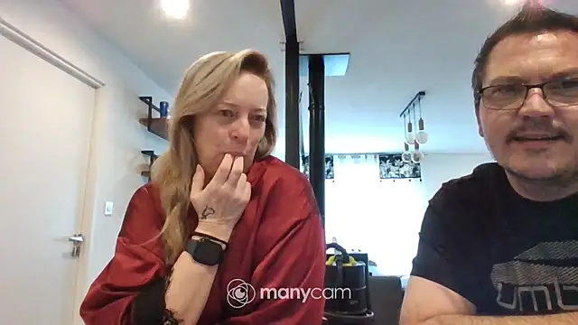 Miss-Chupagirly online show from 5, 2, 2026