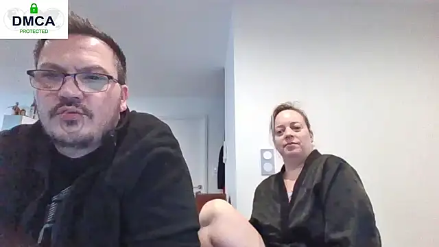 Miss-Chupagirly online show from 2, 4, 2026