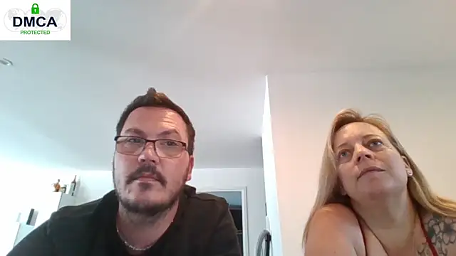 Miss-Chupagirly online show from 10, 4, 2026