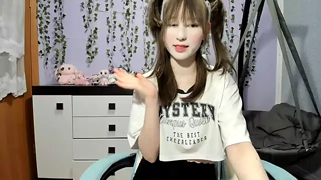 Snapshot of Yoonhee_ki chatting on 6, 3, 2026 Yoonhee ki online show from 6, 3, 2026