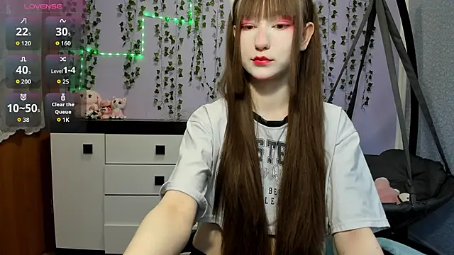 Snapshot of Yoonhee_ki chatting on 17, 4, 2026 Yoonhee ki online show from 17, 4, 2026