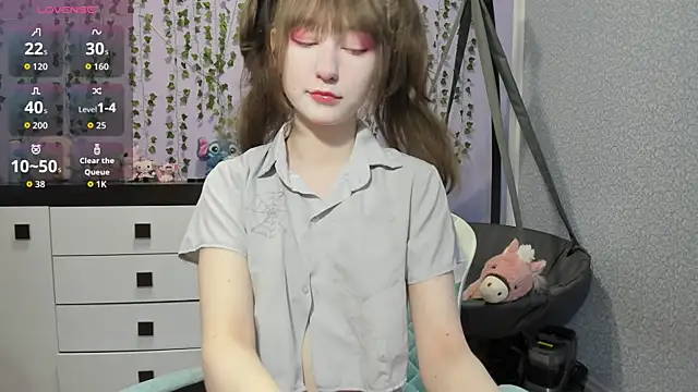 Snapshot of Yoonhee_ki chatting on 29, 5, 2026 Yoonhee ki online show from 29, 5, 2026