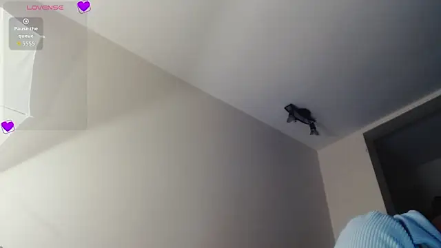 Agatha Dubois4  online show from 29, 3, 2026