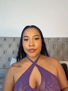 izzybelmonth12 online show from 16, 3, 2026