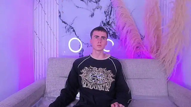 Snapshot of SpaceBoy1 chatting on 21, 2, 2026 SpaceBoy1 online show from 21, 2, 2026