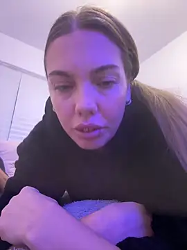 HardandHornycouple online show from 18, 12, 2025