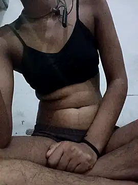 Snapshot of anshika_yadav chatting on 11, 4, 2026 anshika yadav online show from 11, 4, 2026