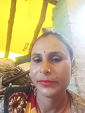 Snapshot of Cuty_priti chatting on 6, 8, 2026 Cuty priti online show from 6, 8, 2026