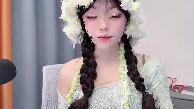 smalldaisy online show from 19, 3, 2026