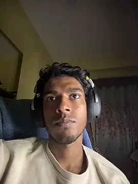 Snapshot of tooexpensive chatting on 26, 4, 2026 tooexpensive online show from 26, 4, 2026