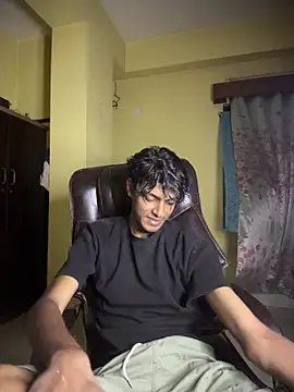 Snapshot of tooexpensive chatting on 27, 4, 2026 tooexpensive online show from 27, 4, 2026