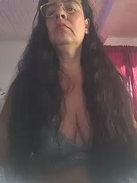 Snapshot of KiaraFoster chatting on 3, 6, 2026 KiaraFoster online show from 3, 6, 2026