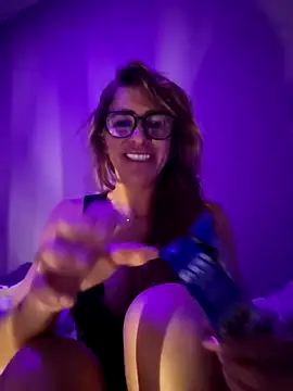 LaLynn online show from 9, 4, 2026