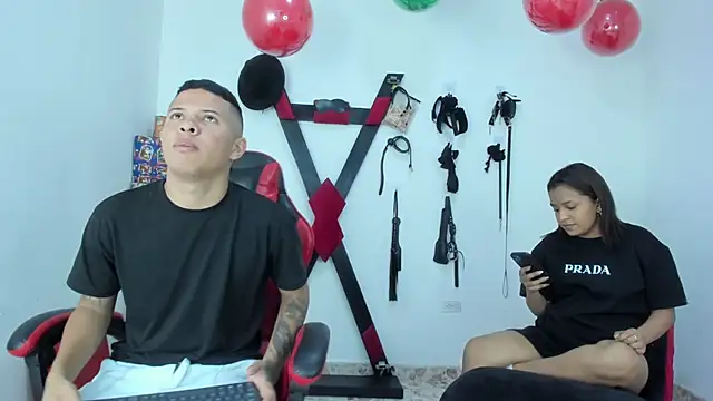 Three Ways to Love online show from 22, 12, 2025