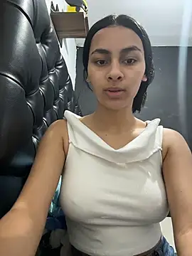 Snapshot of ManuelaEvans_ chatting on 24, 2, 2026 ManuelaEvans online show from 24, 2, 2026