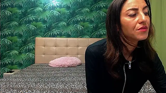 Stella John online show from 19, 1, 2025