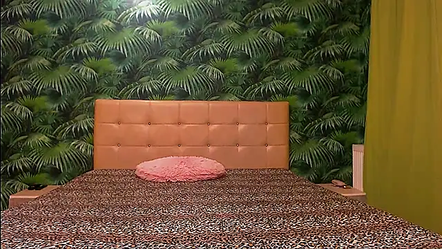 Stella John online show from 20, 1, 2025