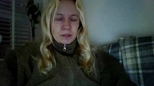 jennyblondeuk online show from 22, 2, 2026
