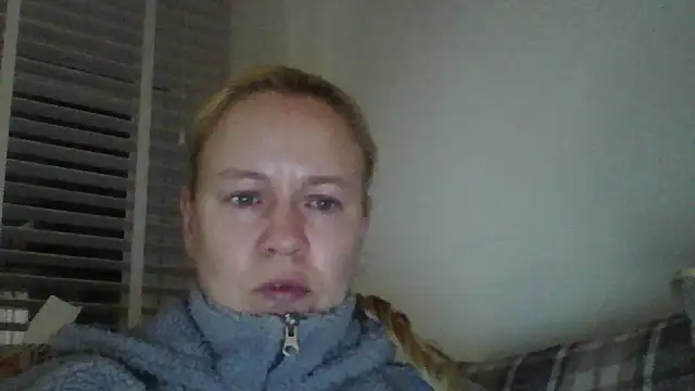jennyblondeuk online show from 23, 2, 2026