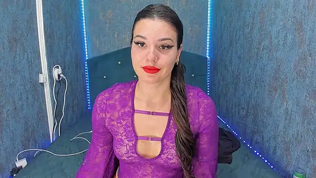 RedAssHottie online show from 14, 9, 2025