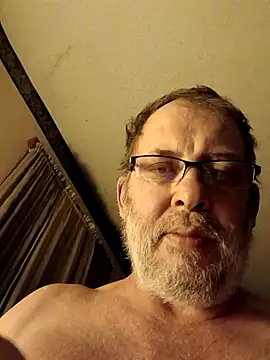 Snapshot of FragrantToe529 chatting on 1, 3, 2026 FragrantToe529 online show from 1, 3, 2026