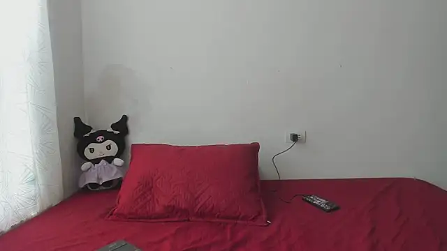 Arimonroee online show from 4, 3, 2026