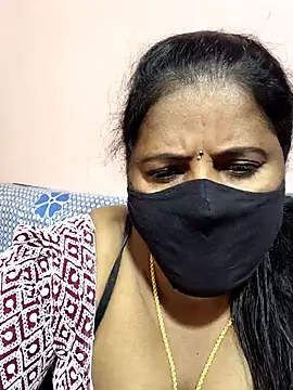 Snapshot of siri_tamiltelugu chatting on 7, 2, 2026 siri tamiltelugu online show from 7, 2, 2026