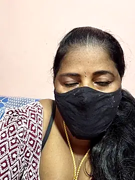 Snapshot of siri_tamiltelugu chatting on 13, 2, 2026 siri tamiltelugu online show from 13, 2, 2026