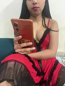 Snapshot of hotcharrryyyy chatting on 8, 5, 2026 hotcharrryyyy online show from 8, 5, 2026