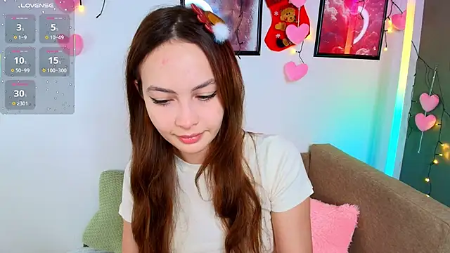 Snapshot of Adele_Farrell chatting on 23, 12, 2025 Adele Farrell online show from 23, 12, 2025