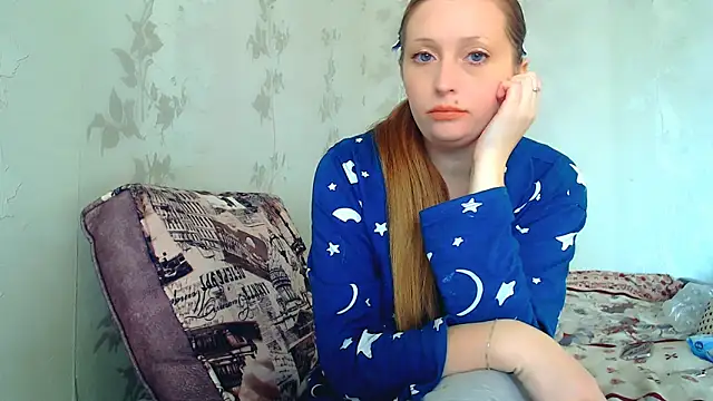 CrystallAngel online show from 4, 2, 2026