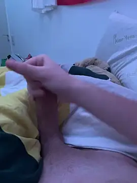 germanteenagerX online show from 22, 12, 2025