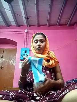 Hooghlypinkivabi online show from 4, 2, 2026