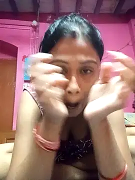 Hooghlypinkivabi online show from 12, 3, 2026