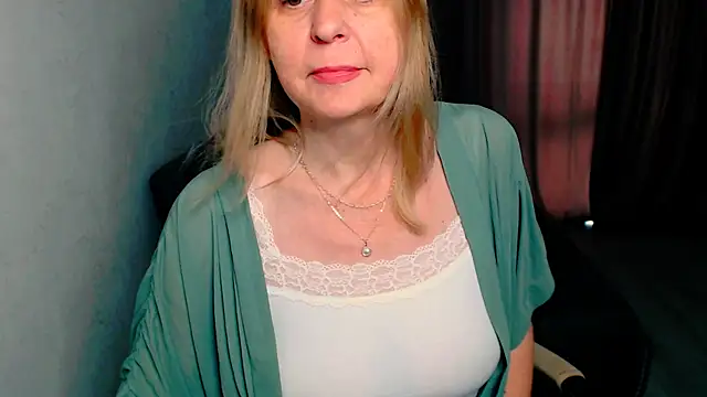Snapshot of MiLenaMilf chatting on 16, 5, 2026 MiLenaMilf online show from 16, 5, 2026