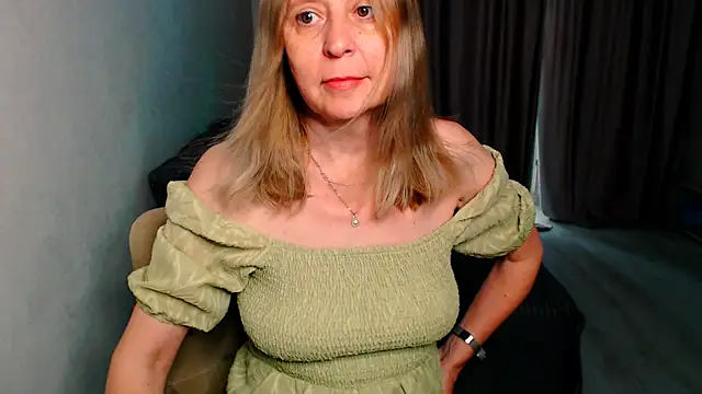 Snapshot of MiLenaMilf chatting on 31, 5, 2026 MiLenaMilf online show from 31, 5, 2026