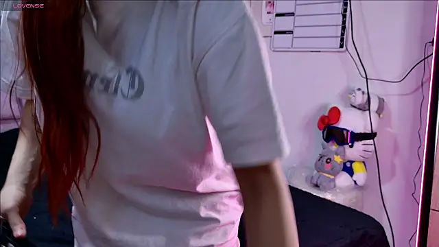 -SofiValentinaA online show from 24, 4, 2026