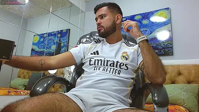 Axel Castillo21 online show from 12, 1, 2026