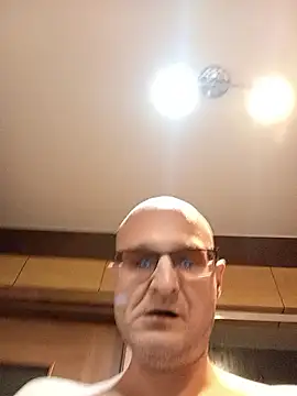 Snapshot of Marichka-YurCash chatting on 7, 1, 2026 Marichka-YurCash online show from 7, 1, 2026