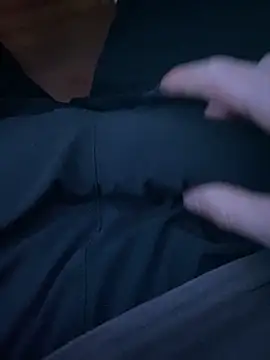 LittleGuy 2007 online show from 11, 4, 2026