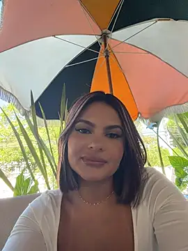 Snapshot of Irina_Velvett chatting on 7, 7, 2026 Irina Velvett online show from 7, 7, 2026