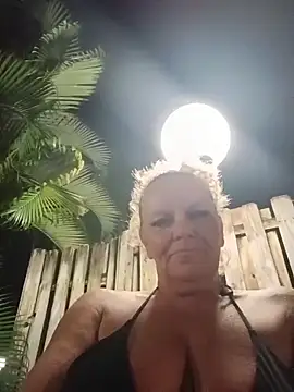 Snapshot of mspatience chatting on 14, 3, 2026 mspatience online show from 14, 3, 2026