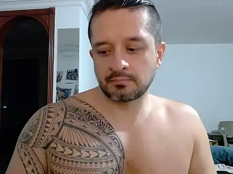 Snapshot of gonzzohunterr chatting on 30, 5, 2026 gonzzohunterr online show from 30, 5, 2026