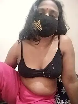 Hot Sweety02 online show from 18, 1, 2026