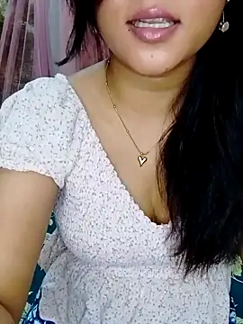 Snapshot of Saumyy chatting on 23, 4, 2026 Saumyy online show from 23, 4, 2026