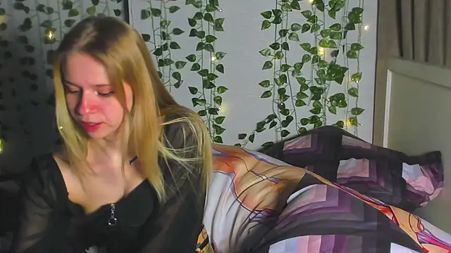 Cute Madam online show from 9, 1, 2026